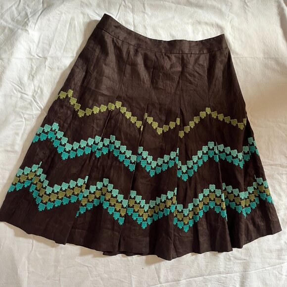 100% Linen Bohemian Brown Midi Skirt with Geometric Embroidery - Picture 2 of 3